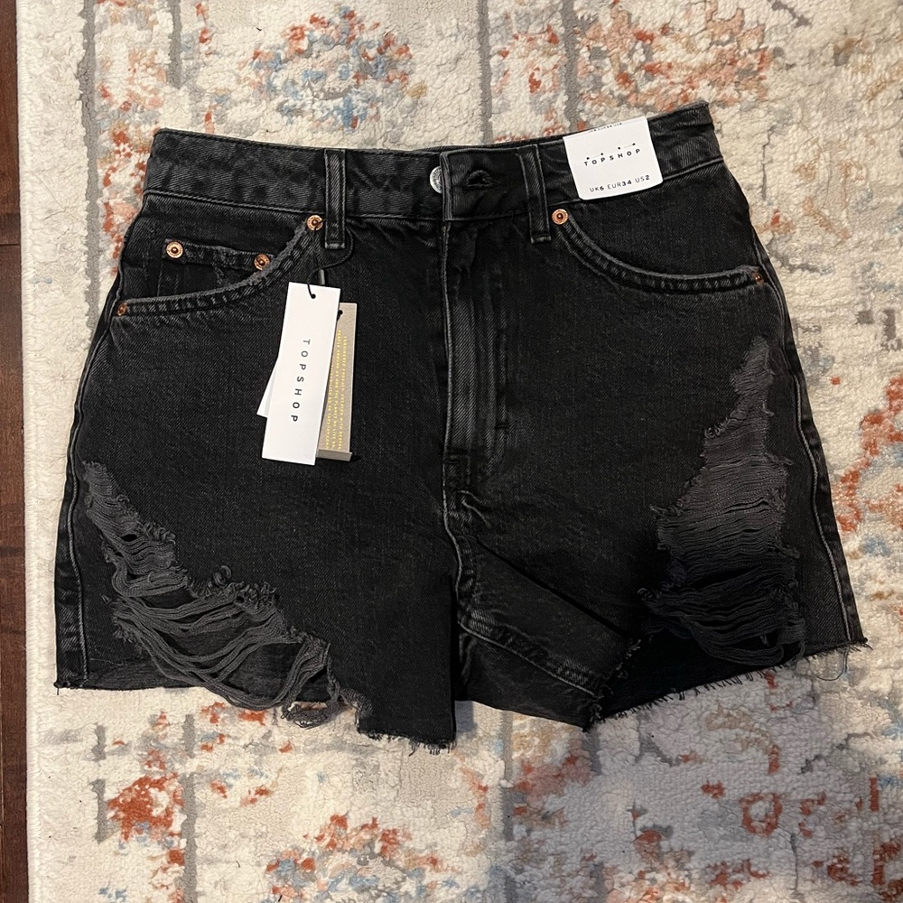 Top shop super ripped mom shorts